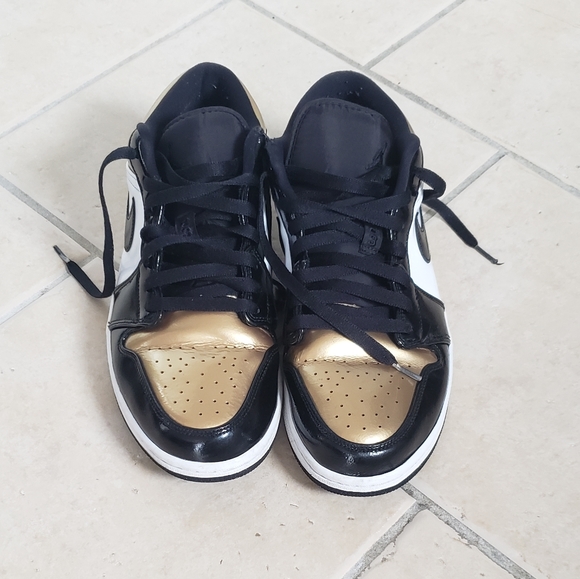 Air Jordan 1 low gold toe size 11 - Picture 7 of 7